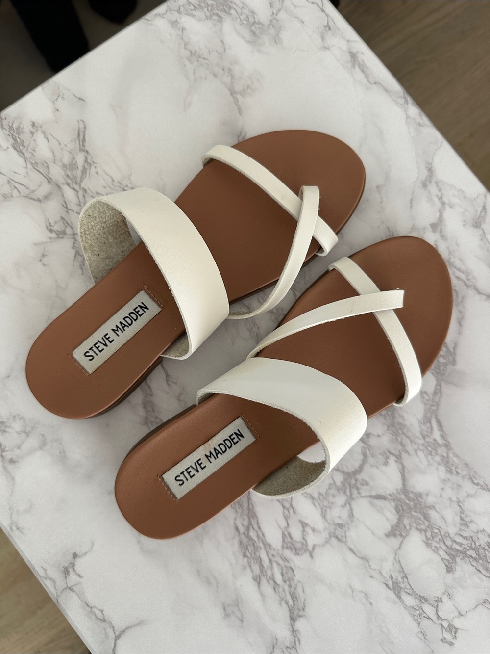Steve Madden White Leather Crisscross Slide Sandals